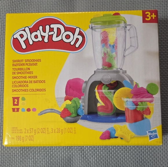 Hasbro Other - Play-Doh Swirlin’ Smoothies Blender Playset NEW Sealed Kids Toy Hasbro Ages 3+